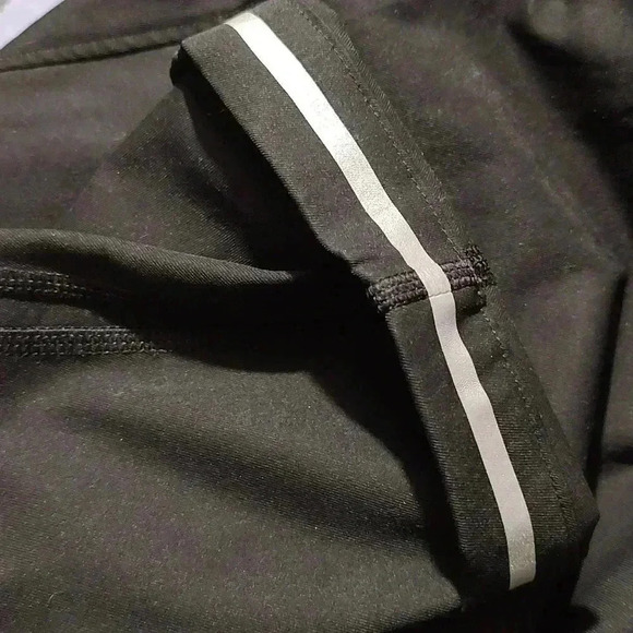 Lululemon women's work pants - Picture 4 of 4
